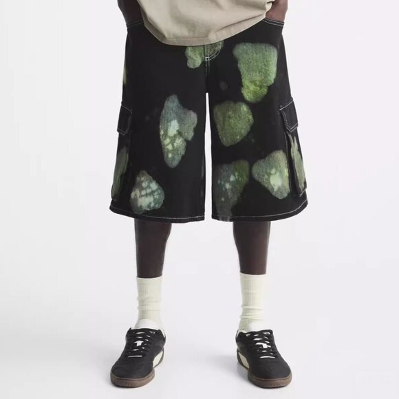 NWT Zara Bleached Regular Fit Denim Cargo Shorts Size 30 - Picture 5 of 9